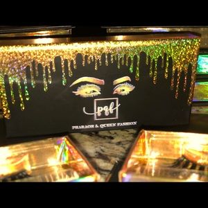 Pharaoh and Queen LASHES!